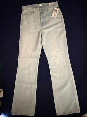 NWT 7 For All Mankind Easy Boot Jeans Light Wash Size 28 $198 - $138